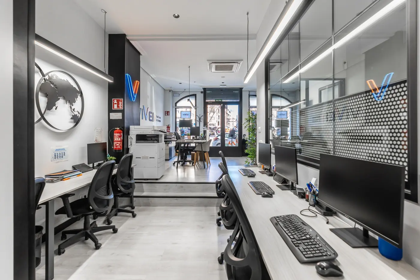 Interior de la oficina VIVEI Acacias